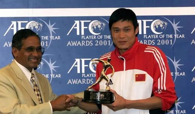 范志毅和郑智都曾获得过亚洲足球先生，两人巅峰期谁更厉害？(10)