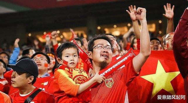 中国足球登国外热搜，恒大归化外援0出场赚千万，成恒大最大水货(5)
