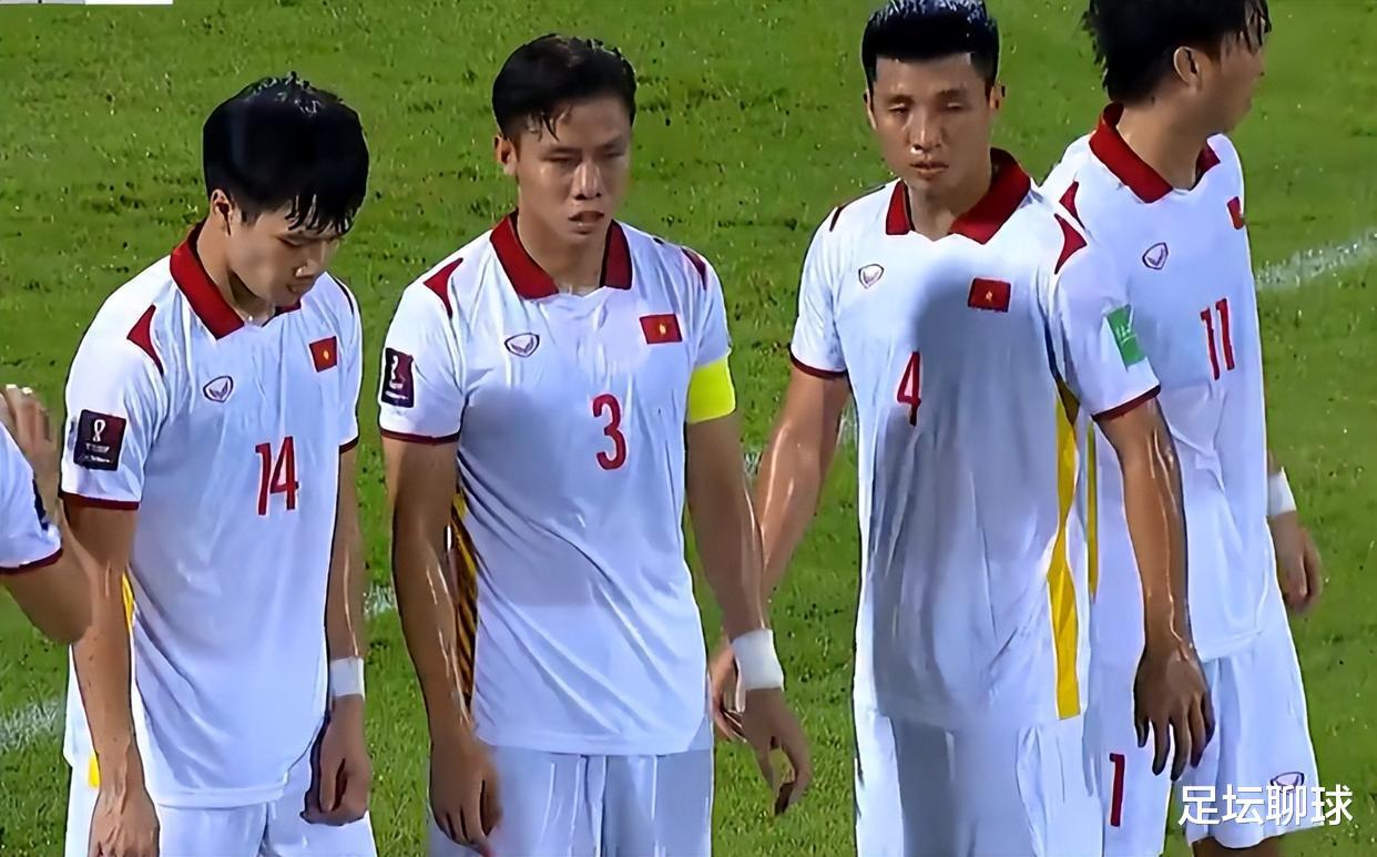 3-0！越南队踢疯了，3连胜+狂轰9球，剑指2026年世界杯，比国足强(1)