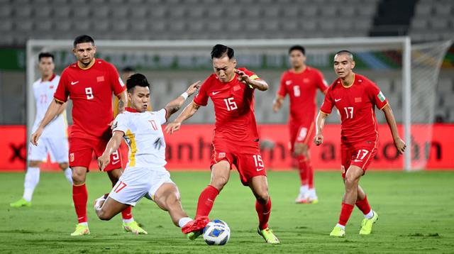 中国足球为啥退步？范志毅一针见血指出关键，网友：都是给惯的(5)