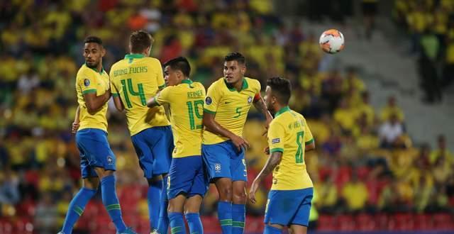 巴西身价排行榜：维尼修斯1.2亿登顶，内马尔排第3，曼联标王第2(2)