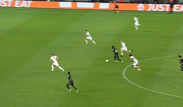 【欧冠】维尼修斯扳回1球 皇马客场暂1比2莱比锡RB(3)
