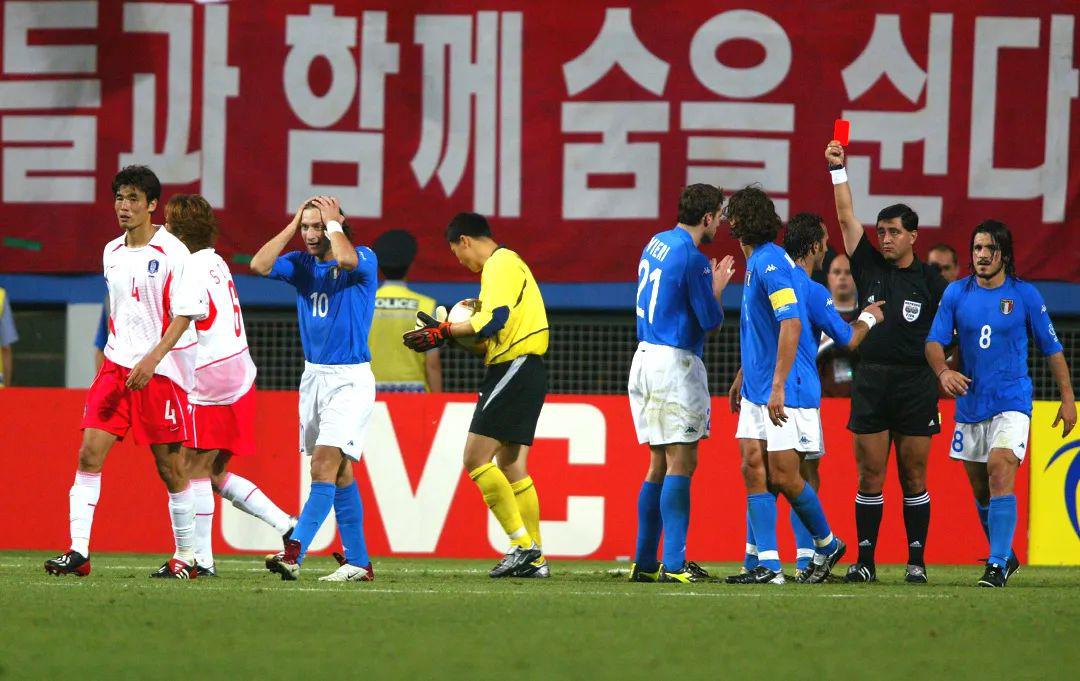 当年他们这么强，却都被韩国队淘汰出局！(8)