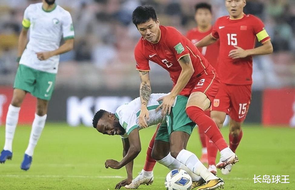 沙特前锋踢国足吃兴奋剂被抓，遭禁赛18月，却在世界杯前速获解禁