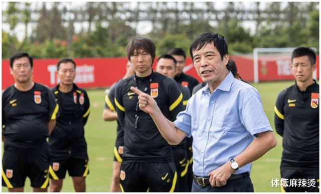 李铁被查不是中国足球分水岭，改组足协对于中国足球来说更有意义(1)