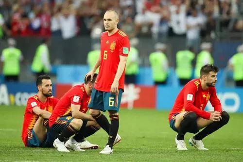 传控足球走上穷途末路？西班牙该换一种活法了！德国早就受够了(11)