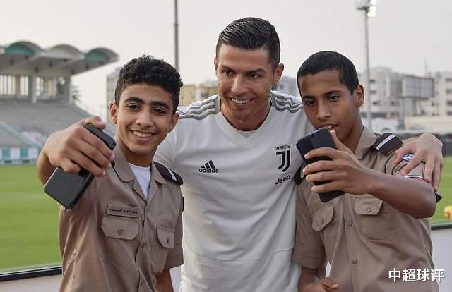 沙特冲击世界第6大联赛：中超又有2大巨星被沙特球队看中！(1)