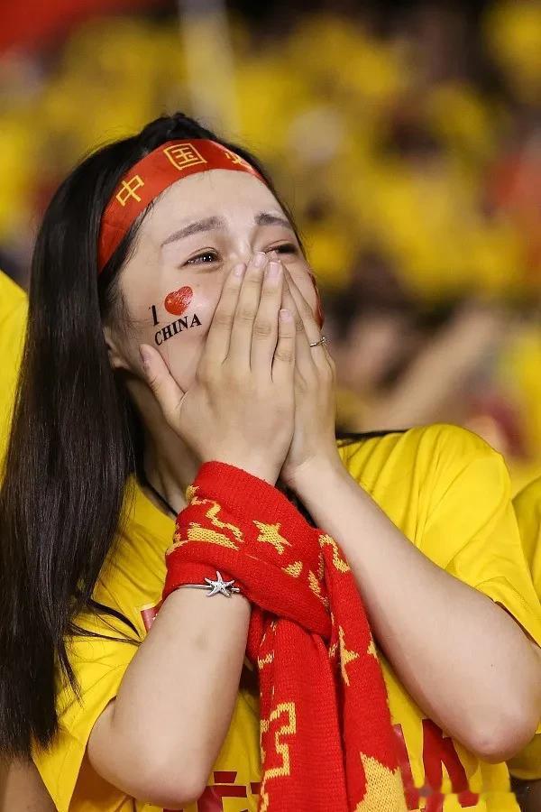 亚洲杯，中国男足又黄了！客观因素不热身，没钱or沒人？