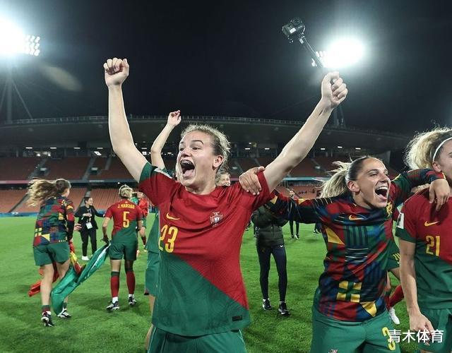 了不起2-1！葡萄牙女足已经有109年的历史了，世界杯要打越南了，C罗恭喜你！(3)