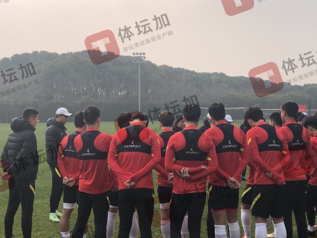 国奥上海再集中：22人先赴克国拉练 过招同龄队伍(5)