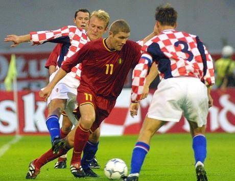 02世界杯欧洲区预选赛6组，克罗地亚惊险晋级，比利时参加附加赛
