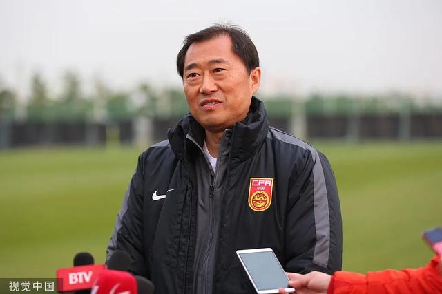 今天上午，中国足球又有两个大新闻(4)
