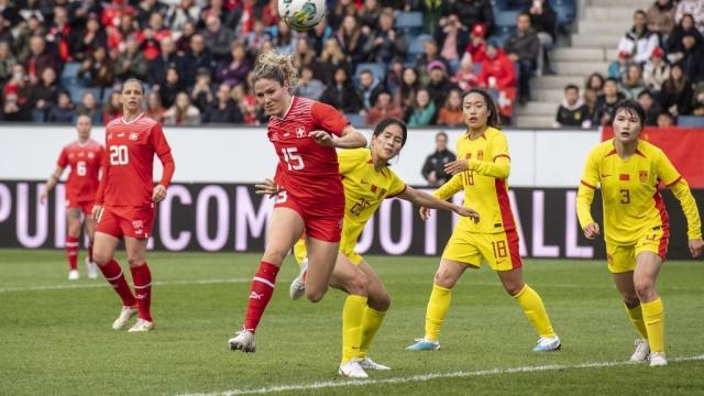 中国女足结束欧洲拉练 四场国际热身赛凸显差距(2)