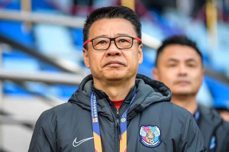 62岁的老教练吴金中超最好的教练 只有给机会 未来执教国足指日可待(4)