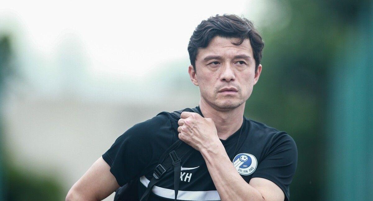 吴金贵评为4月最佳教练，为什么不是压着踢的谢晖？(7)