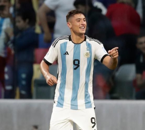 阿根廷能否继成人世界杯后夺得U-20冠军？