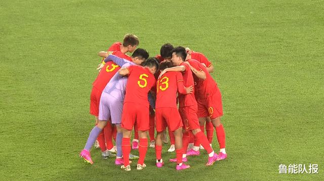 大爆冷！国足亚运队1-0掀翻韩国，连续传球破门戏耍老对手(4)