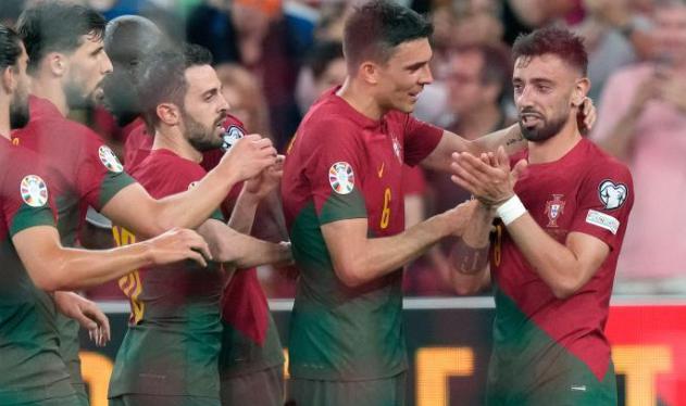 B费梅开二度，C罗进球无效，葡萄牙3-0波黑，欧预赛精彩胜利！