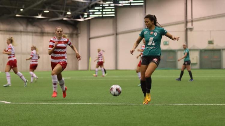 这位中国女足球员拿到过冰岛联赛金靴，可她很可能错过女足世界杯(3)