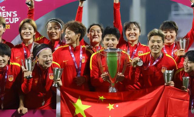 官方消息，中国女足在世界杯前的热身赛对手已经确认。根据中国女足官方公布的信息，球(1)