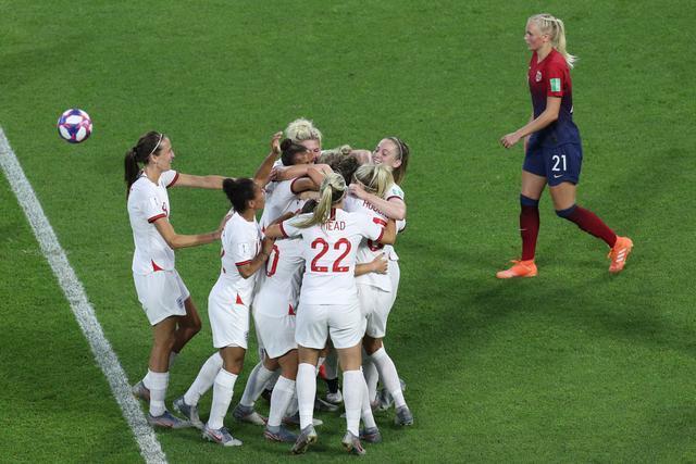 女足世界杯各大洲球队前景！欧洲诸强对抗4星美国，或出现新冠军(2)