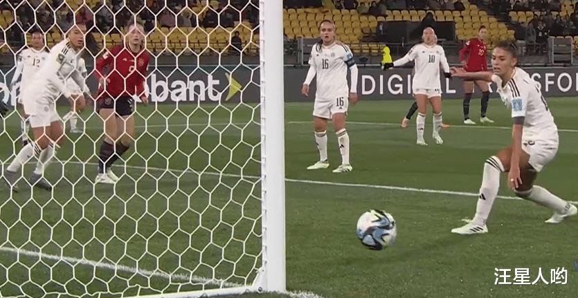 实力碾压！西班牙女足大爆发，3分钟2球，85%控球率，对手1脚打门(2)