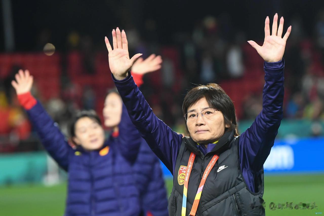 如果中国女足世界杯小组赛被淘汰出局，球迷总结女足主帅水庆霞的“三宗罪”

1，用(1)