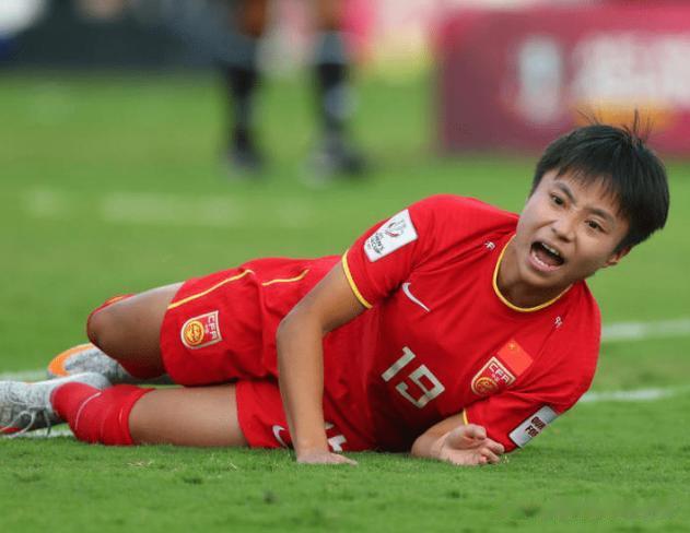 女足世界杯的赛场上，亚洲球队的整体表现的确没有大家想象中那样突出，不过日本女足作