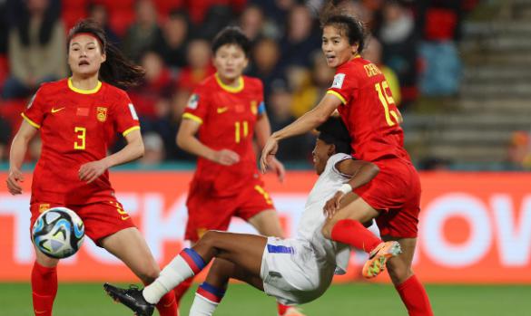 中国女足在亚洲运动会上表现出色，毫无悬念地成功晋级八强(1)