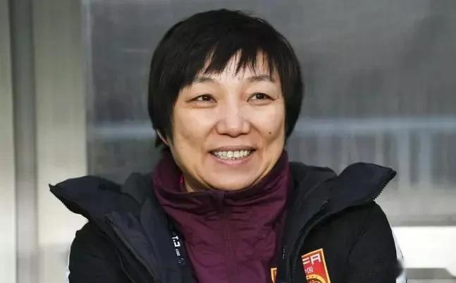 不出意外，中国女足新任主帅就在这4人中产生

1、孙雯
2、范志毅
3、李霄鹏
