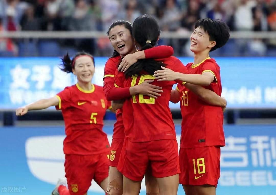 涂琳俪等年轻球员得到水庆霞认可 中国女足平均年龄下降近2岁(6)