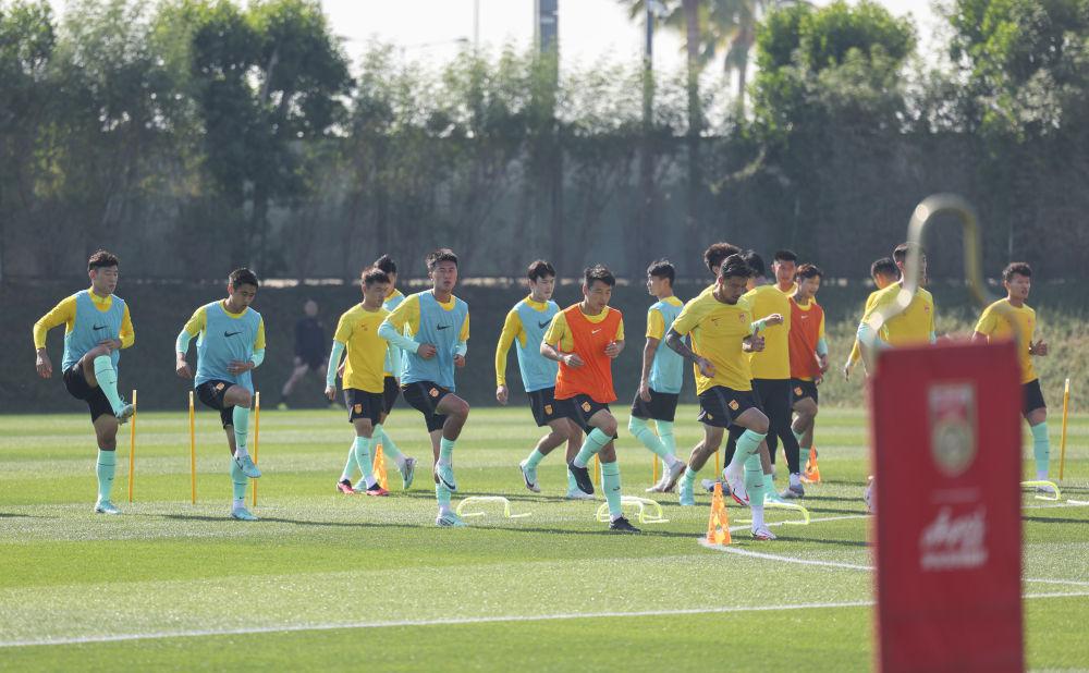 卡塔尔亚洲杯前瞻：国足重振旗鼓，日韩能否会师决赛？(4)