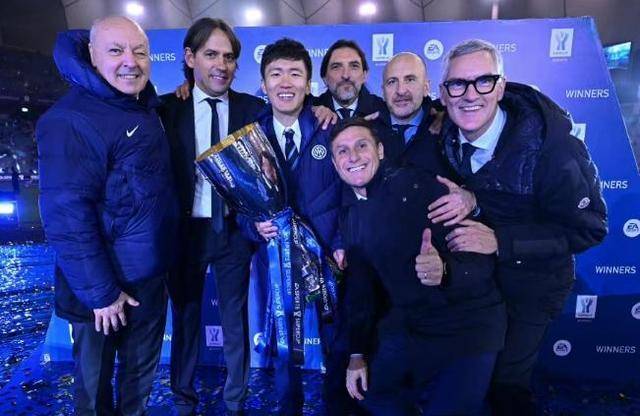 国际米兰卫冕意大利超级杯，张氏国米收获第六座冠军奖杯！(3)