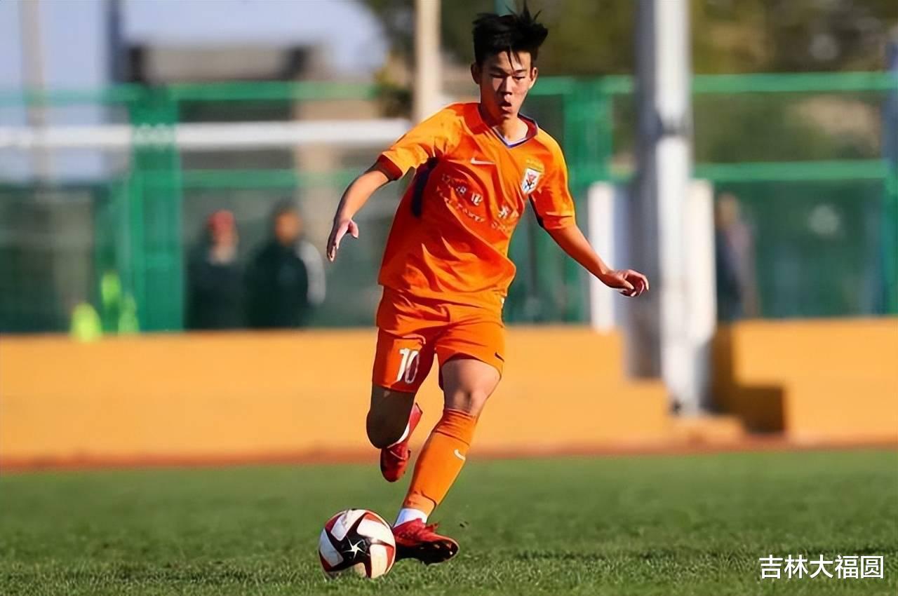 山东泰山队，中国足球的希望！青训队培养的天才小将，即将回归中超联赛？
