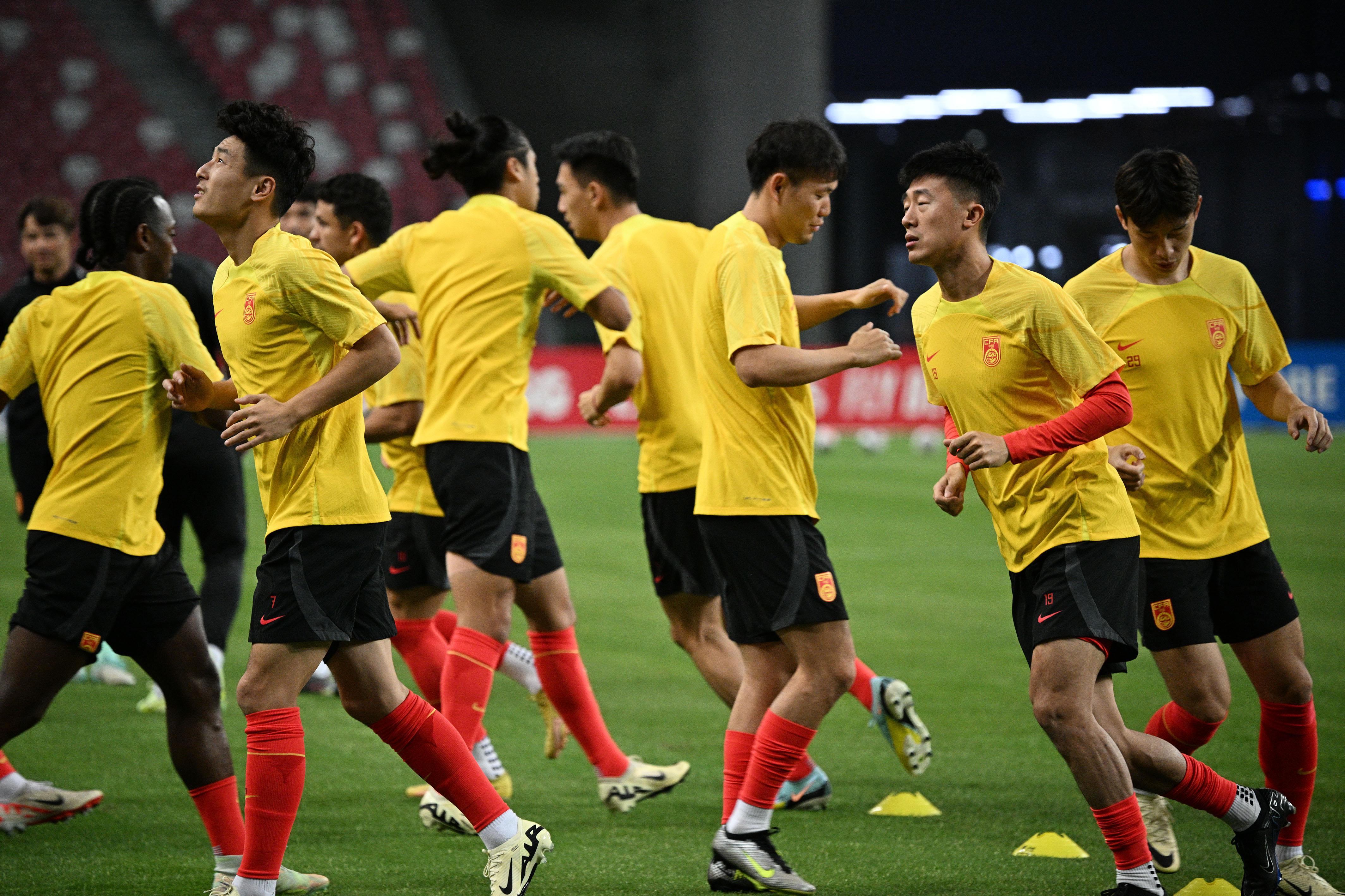 中国男足备战2026世界杯亚洲区预选赛(1)