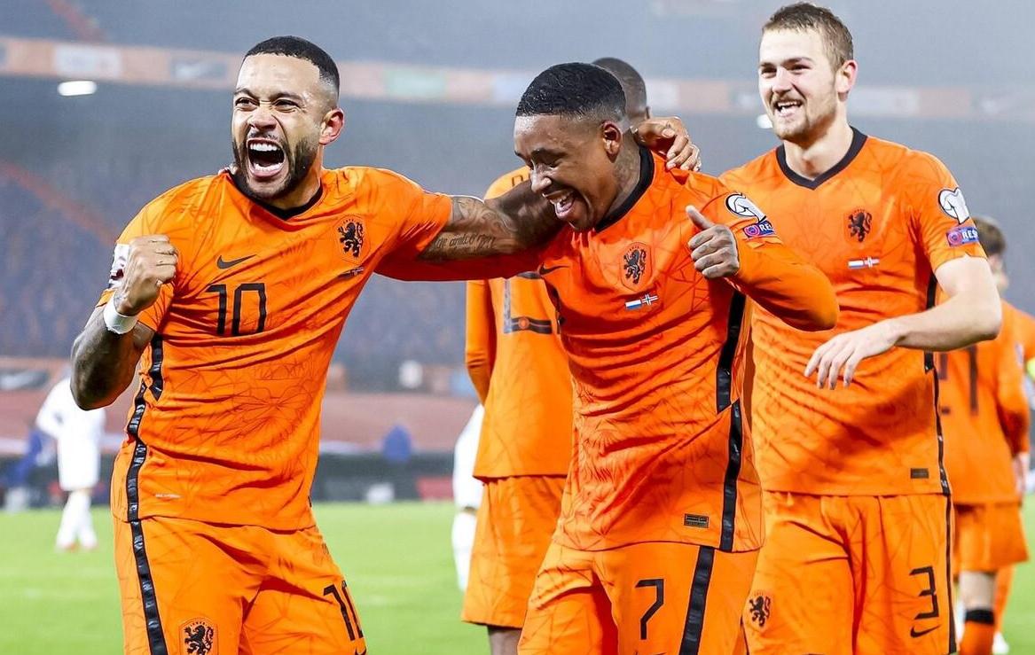 国际赛：荷兰队VS苏格兰队，人逢喜事精神爽，荷兰队主场能否期待(3)