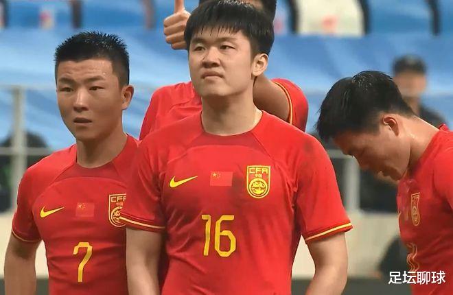 短短54小时，中国男足连遭重创！3队同时不胜，被2支东南亚队羞辱