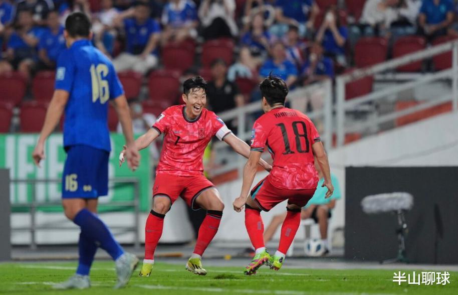 1-1=世预赛被淘汰！中国足球输不起：8分基本出局，泰国拜佛求胜(2)