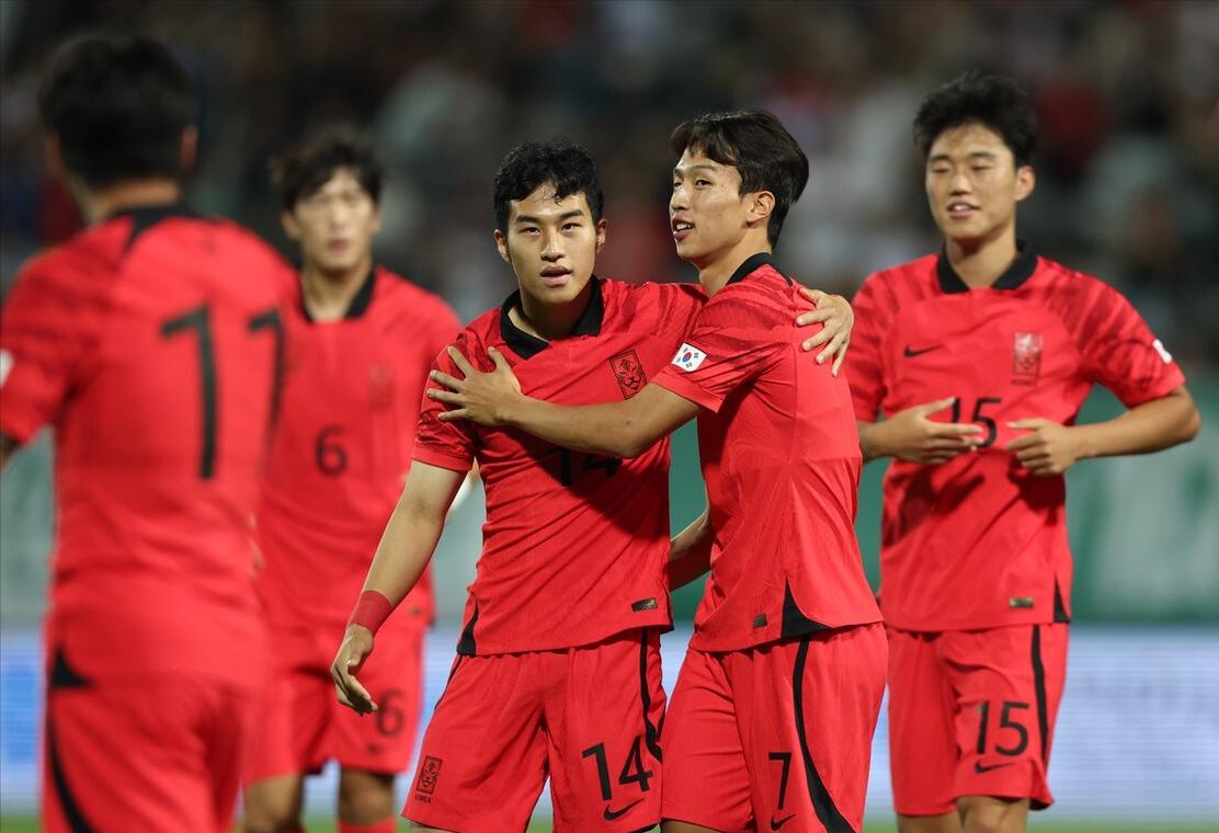 U23亚洲杯：韩国队差点被弱旅逼平，国奥有希望抢分吗？(2)
