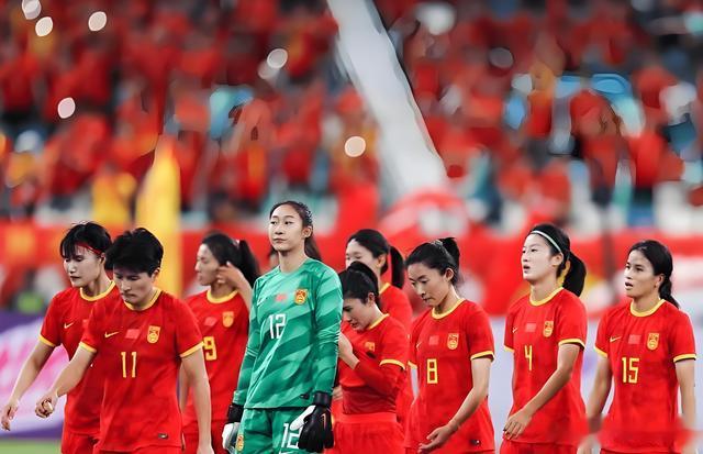 奥运梦想暂搁浅：中国足球双线受挫，男女足共同错过巴黎奥运会！(2)
